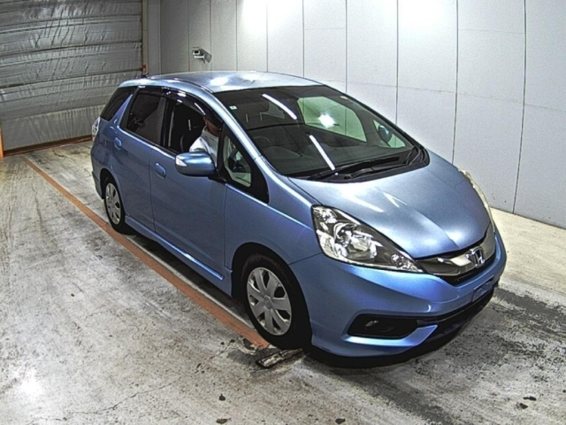 HONDA FIT — фото