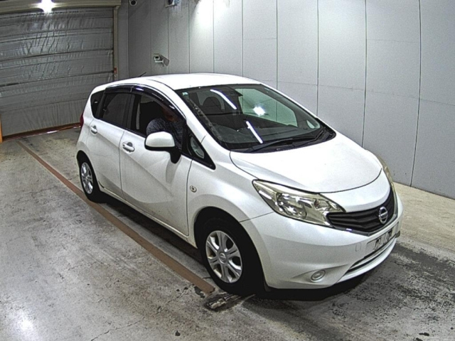 NISSAN NOTE — фото