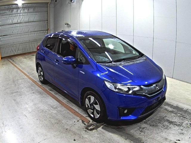 HONDA FIT — фото