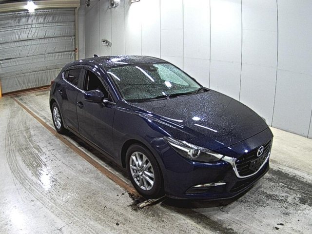 MAZDA AXELA