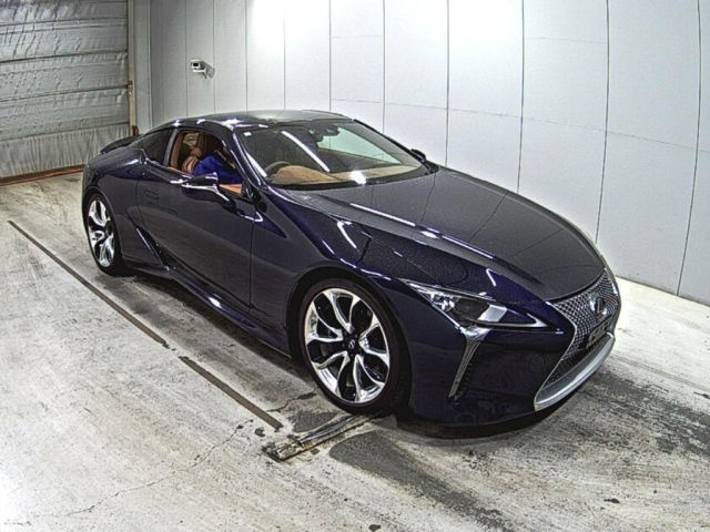 LEXUS LC — фото