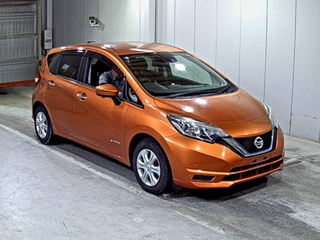 NISSAN NOTE — фото