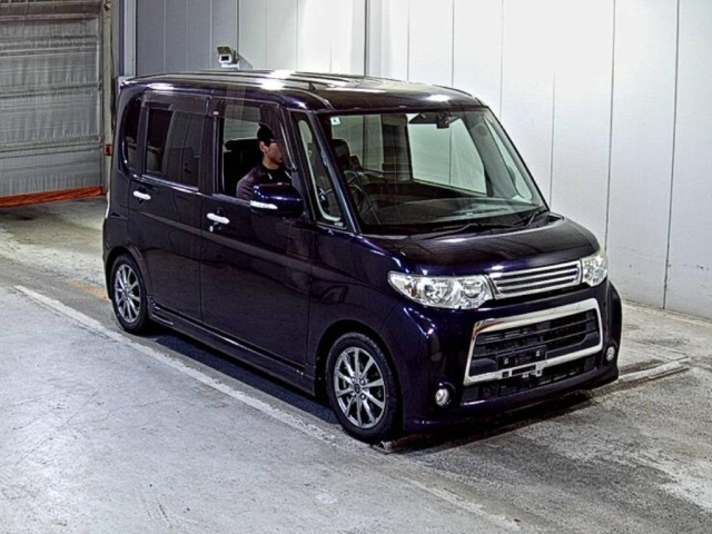 DAIHATSU TANTO — фото