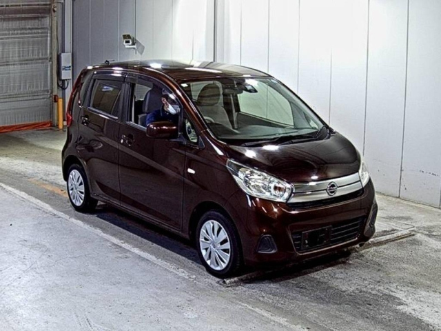 NISSAN DAYZ — фото
