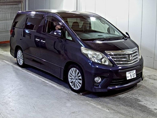 TOYOTA ALPHARD