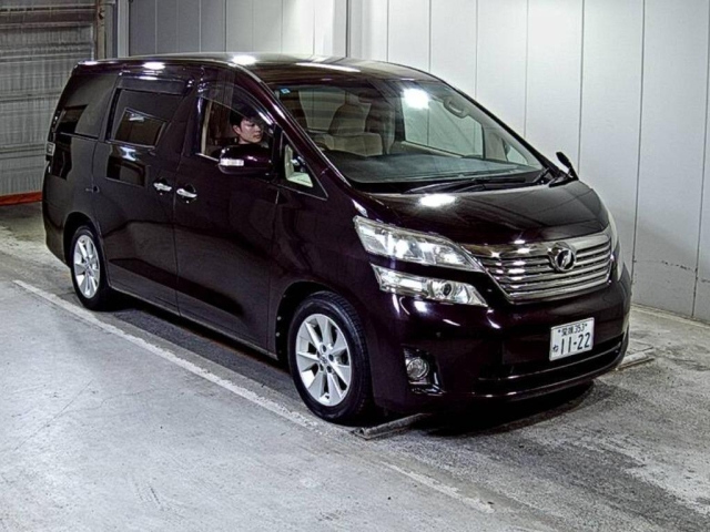 TOYOTA VELLFIRE