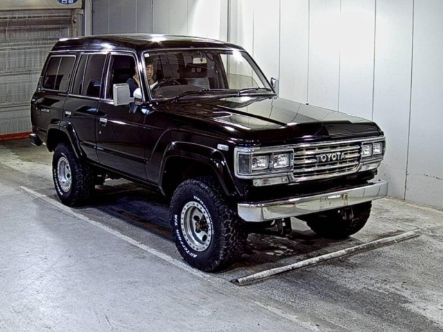 TOYOTA LAND CRUISER