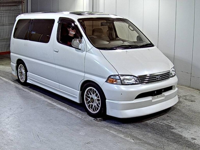 TOYOTA GRANVIA
