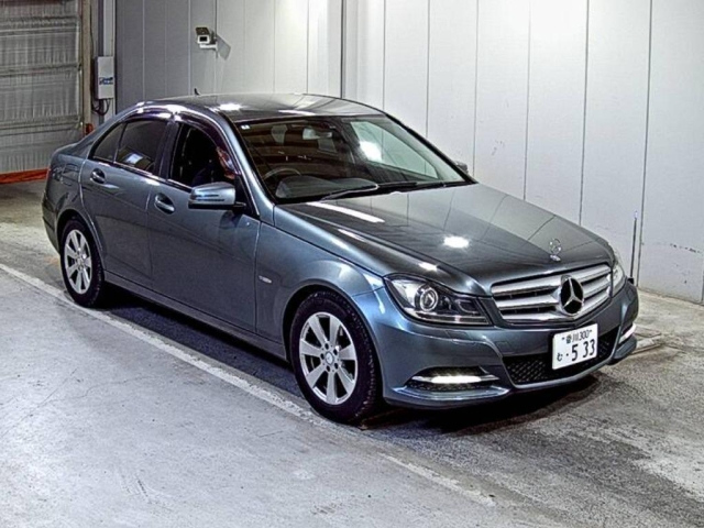 MERCEDES BENZ C CLASS