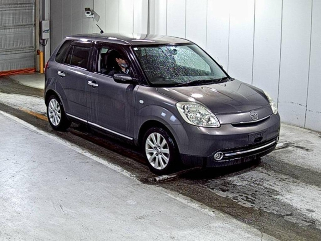 MAZDA VERISA
