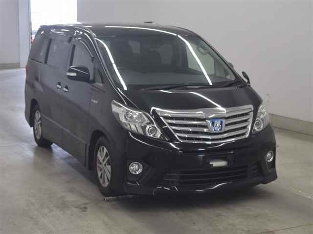 TOYOTA ALPHARD — фото
