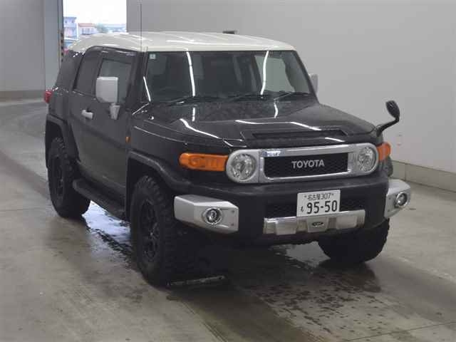 TOYOTA FJ — фото