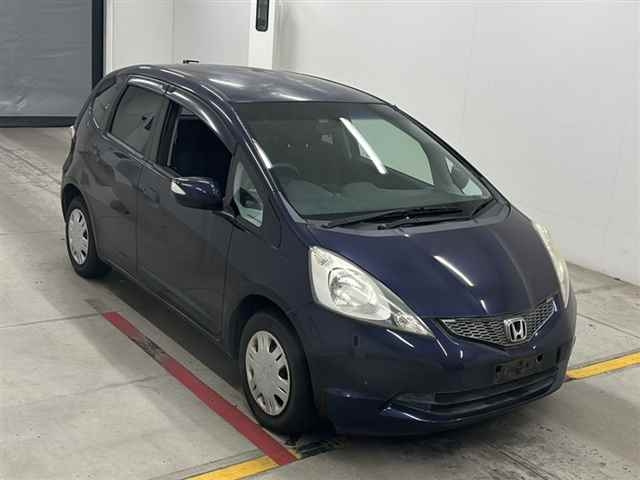 HONDA FIT — фото