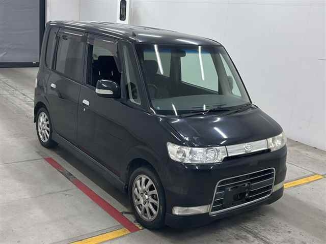 DAIHATSU TANTO — фото