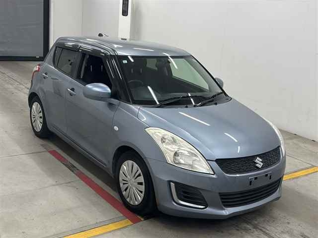 SUZUKI SWIFT — фото