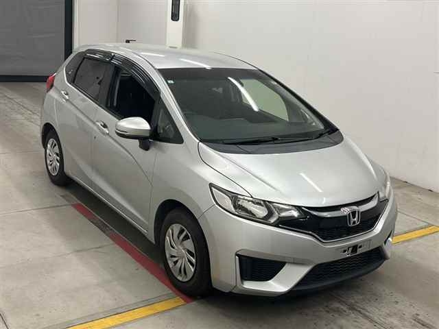 HONDA FIT — фото
