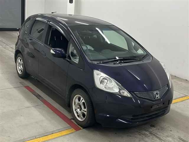 HONDA FIT — фото