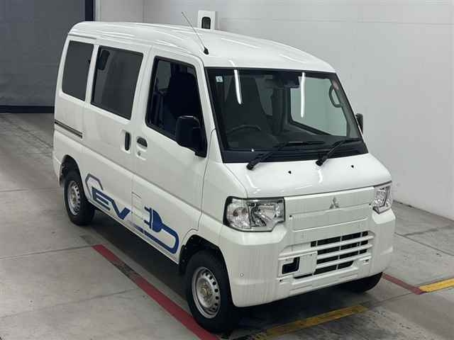 MITSUBISHI MINICAB EV