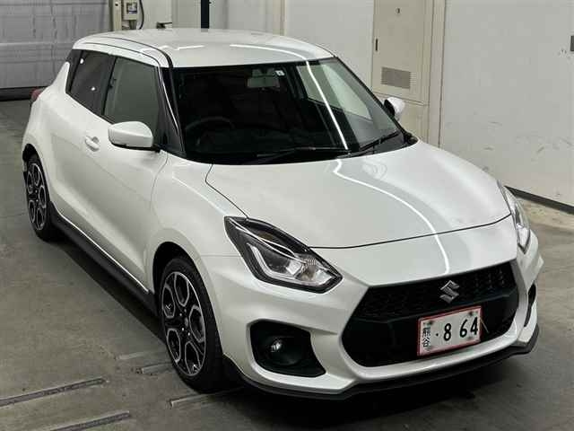 SUZUKI SWIFT — фото