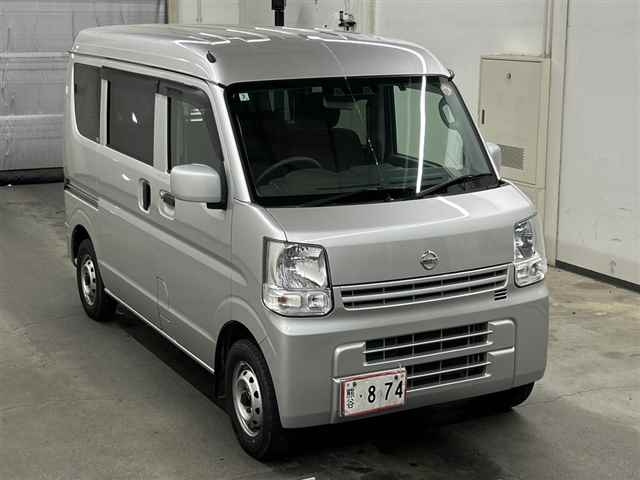 NISSAN CLIPPER — фото