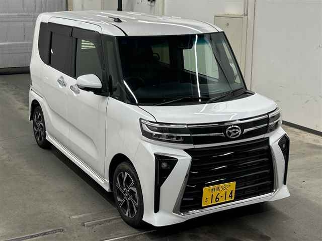 DAIHATSU TANTO — фото