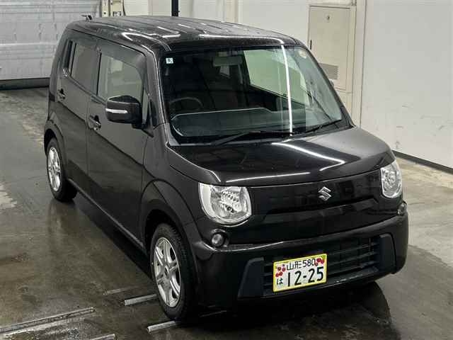SUZUKI MRWAGON — фото