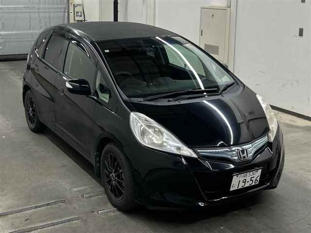 HONDA FIT — фото