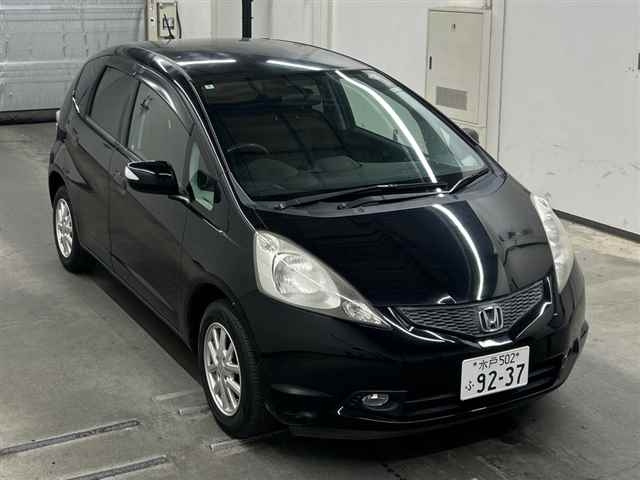HONDA FIT — фото