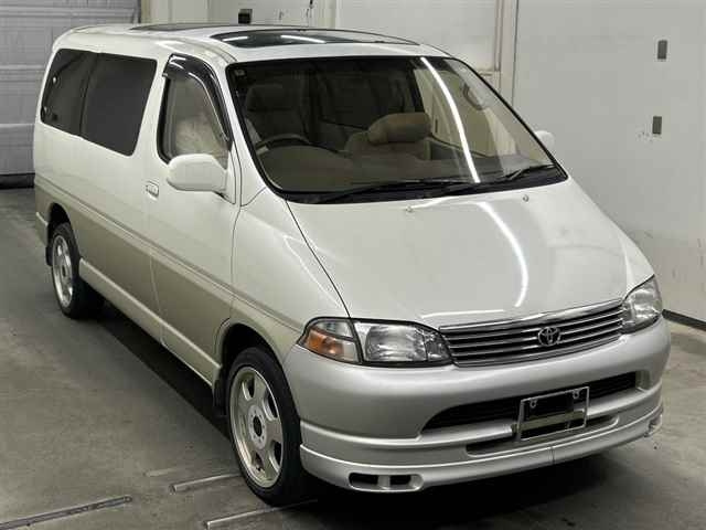 TOYOTA GRANVIA