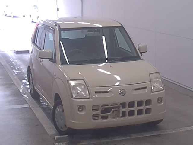 NISSAN PINO