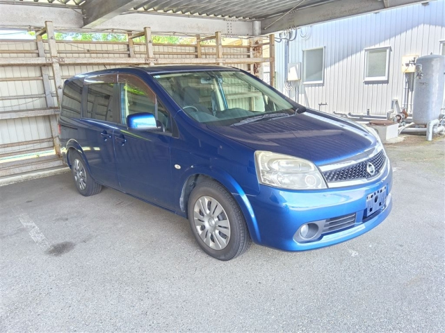 NISSAN LAFESTA — фото