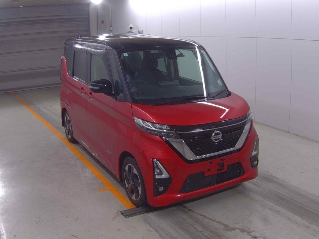 NISSAN ROOX