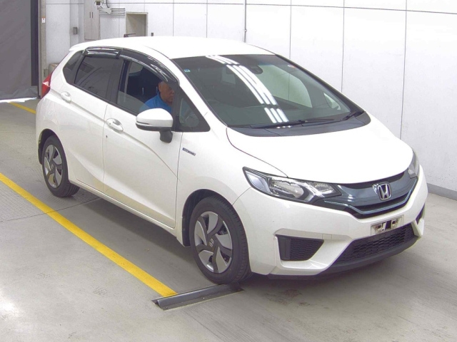 HONDA FIT — фото