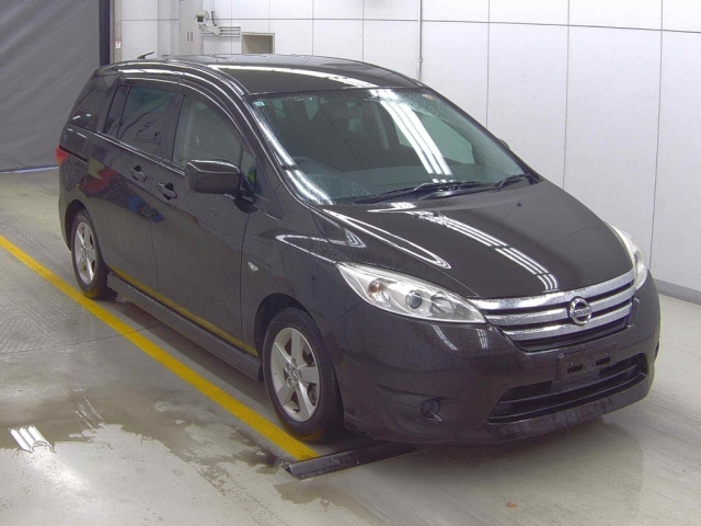 NISSAN LAFESTA