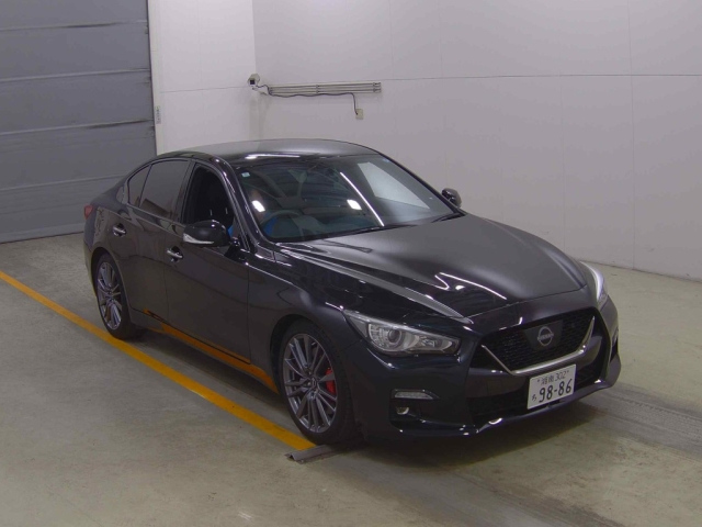 NISSAN SKYLINE