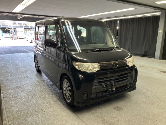 DAIHATSU TANTO — фото