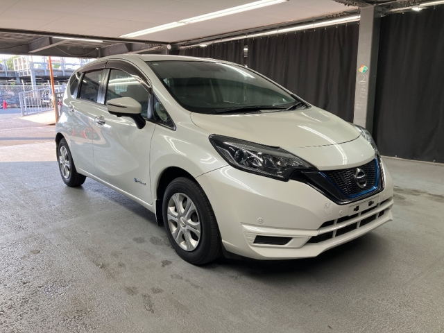 NISSAN NOTE — фото