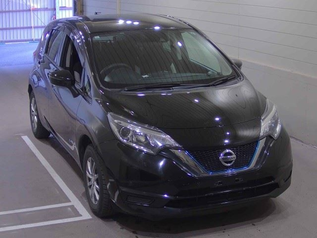 NISSAN NOTE — фото