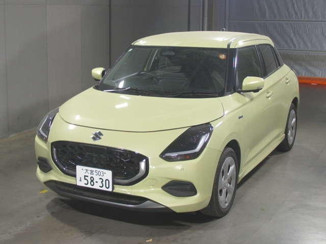 SUZUKI SWIFT — фото