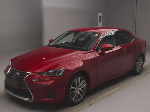 LEXUS IS