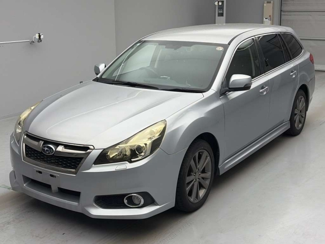 SUBARU LEGACY — фото