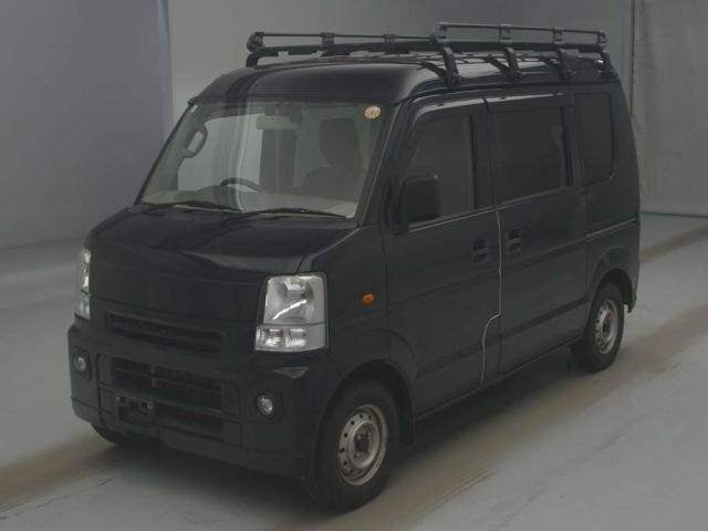 NISSAN CLIPPER VAN