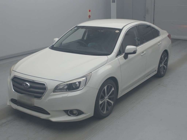SUBARU LEGACY — фото