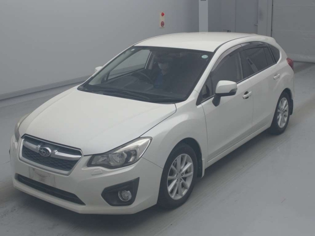 SUBARU IMPREZA — фото