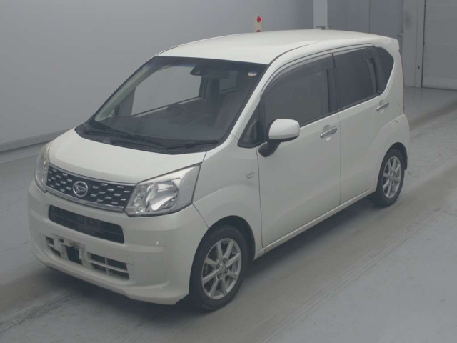 DAIHATSU MOVE — фото