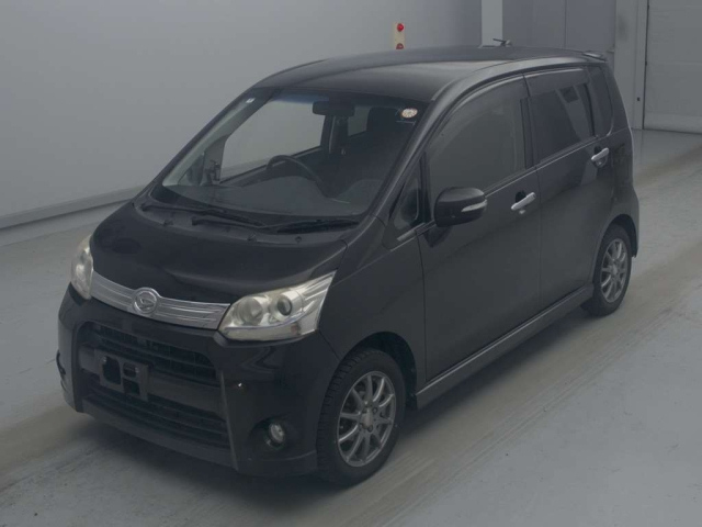 DAIHATSU MOVE — фото
