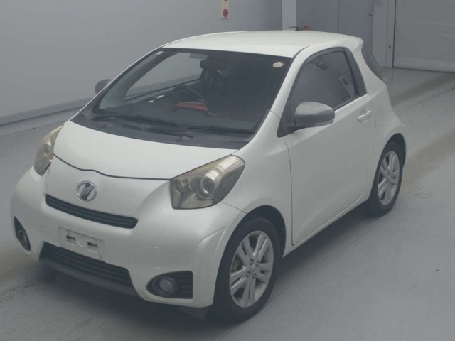 TOYOTA IQ — фото