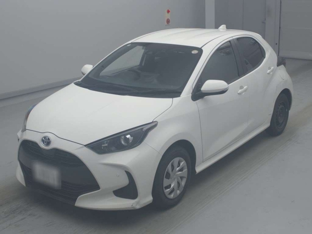 TOYOTA YARIS — фото