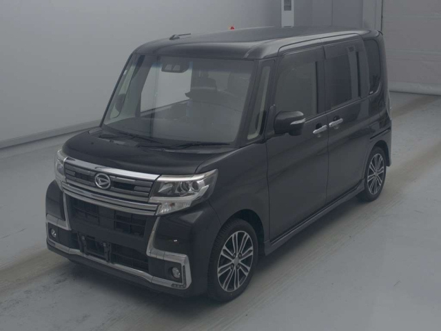 DAIHATSU TANTO — фото