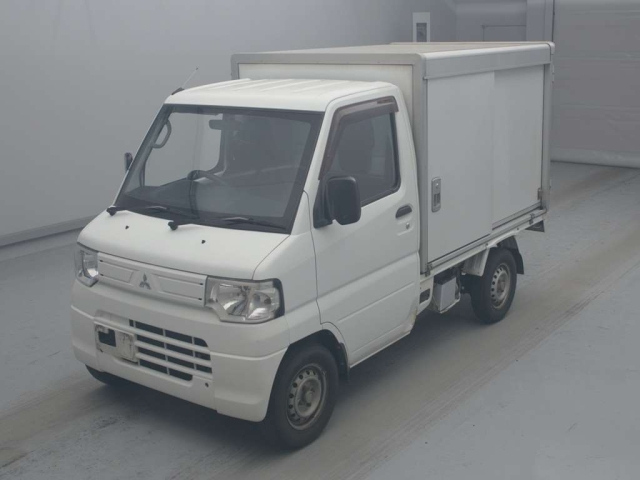 MITSUBISHI MINICAB TRUCK